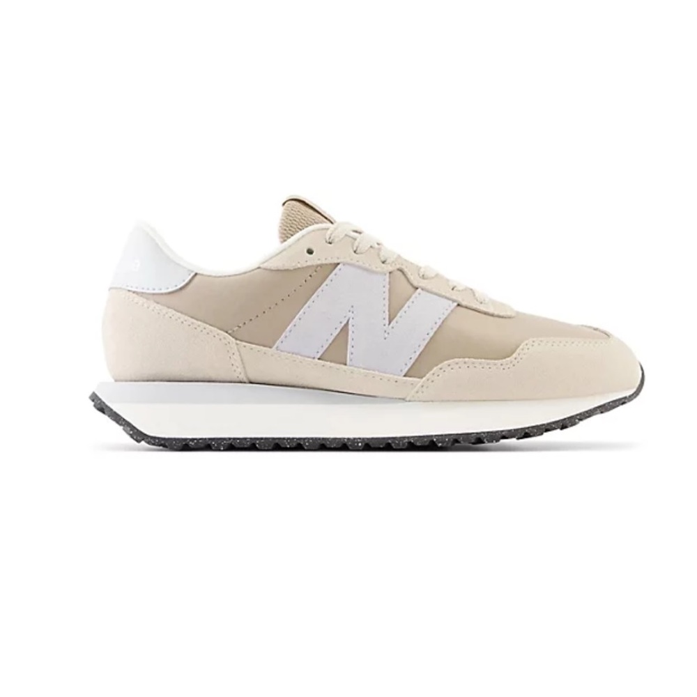 New Balance 237 Sneakers